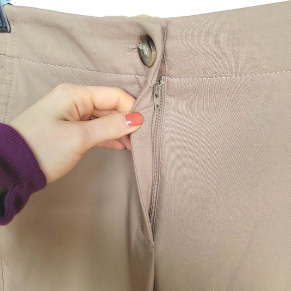 Ann Taylor | Women's Beige Petite High Rise Kate Wide Leg Crop Pant -Size 2P - Picture 9 of 13